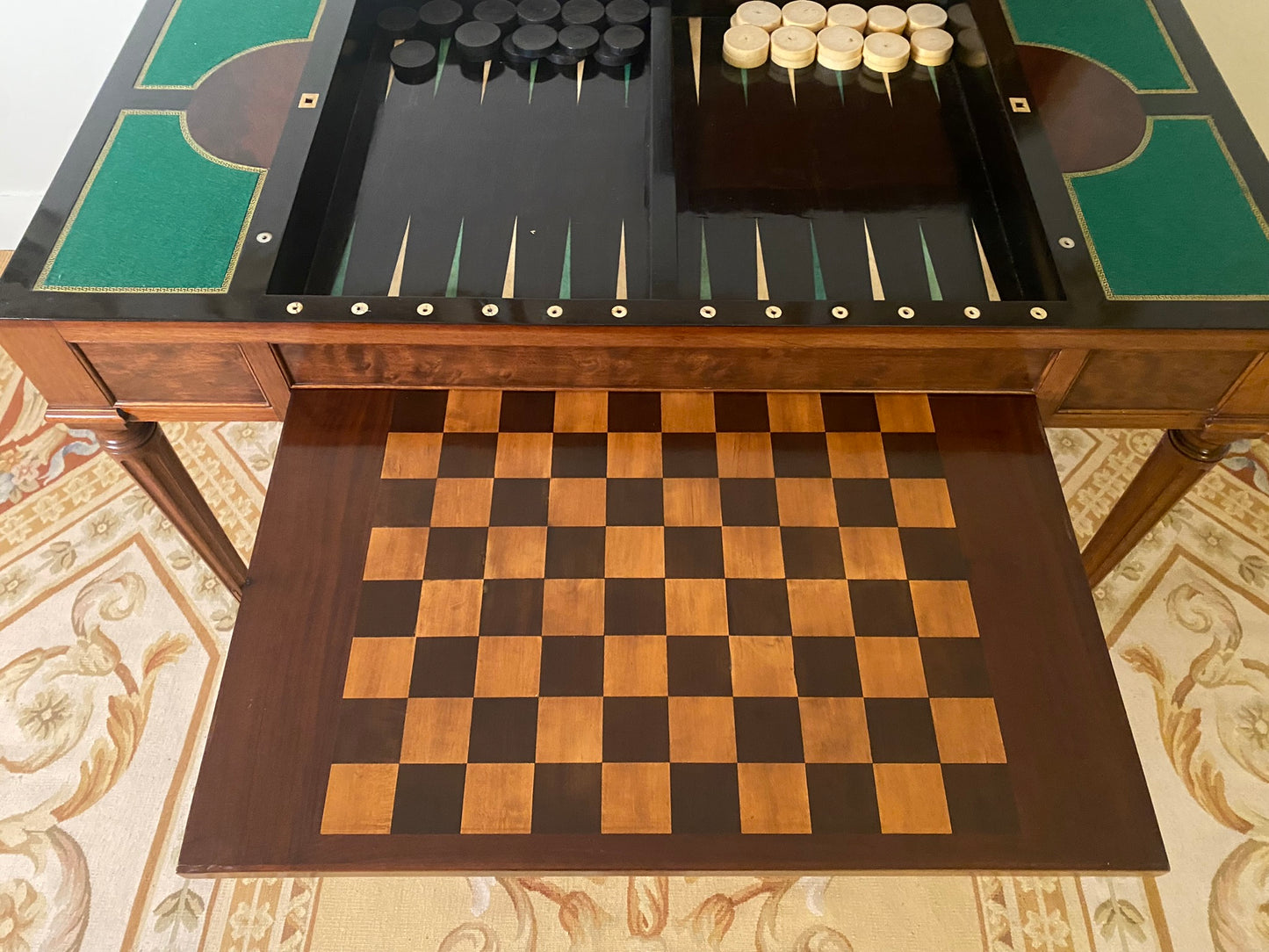 LOUIS XVI SPEELTAFEL
