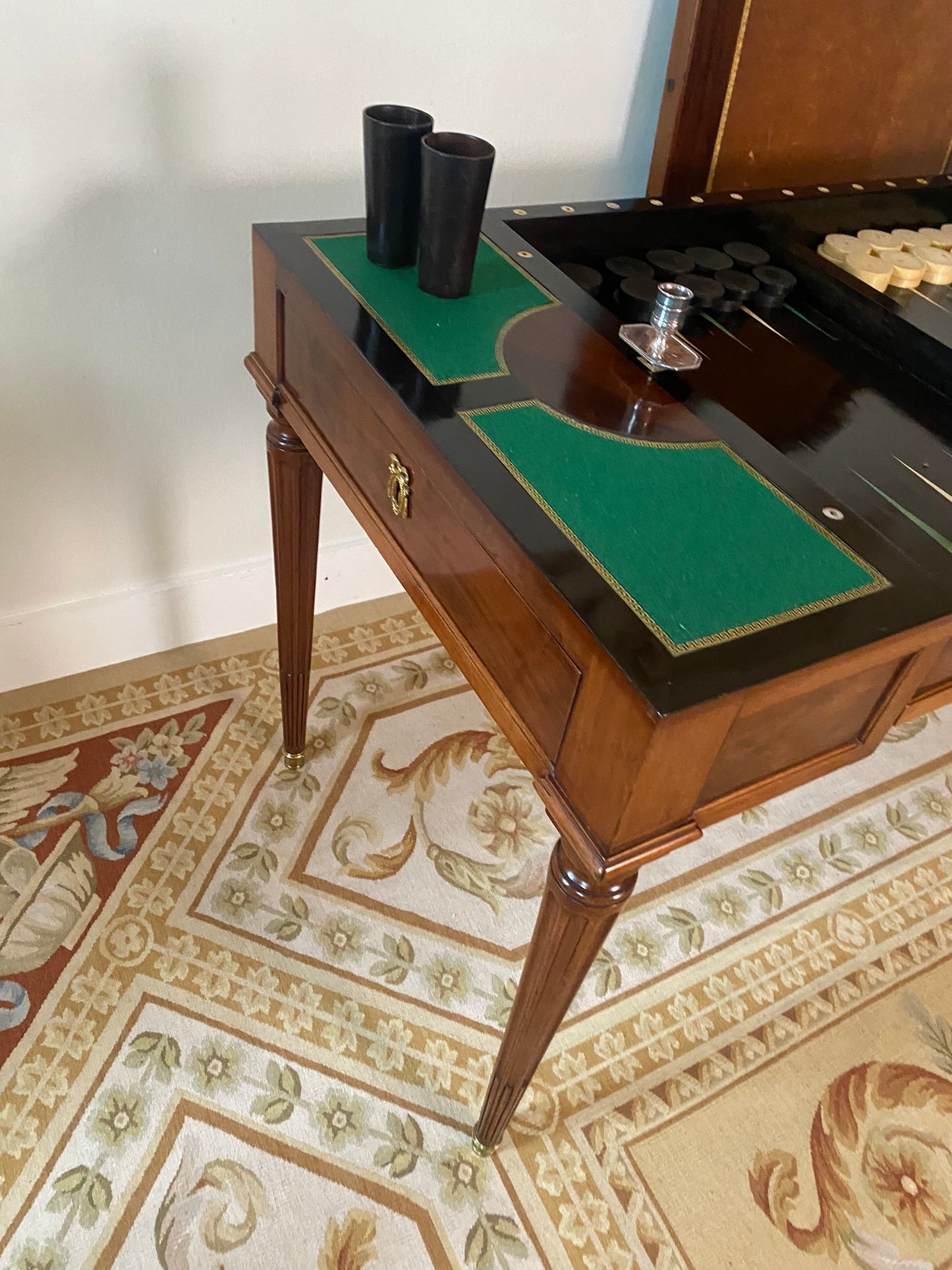LOUIS XVI SPEELTAFEL