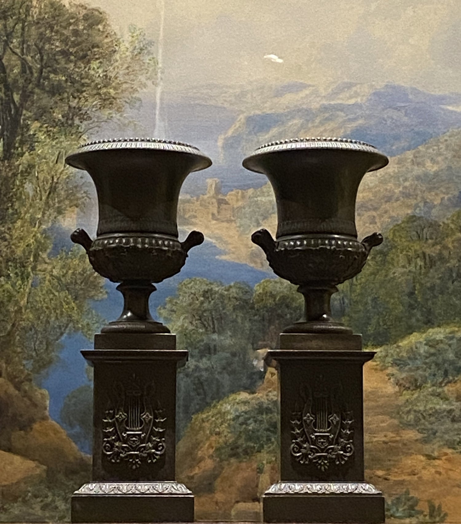 Decorative objects