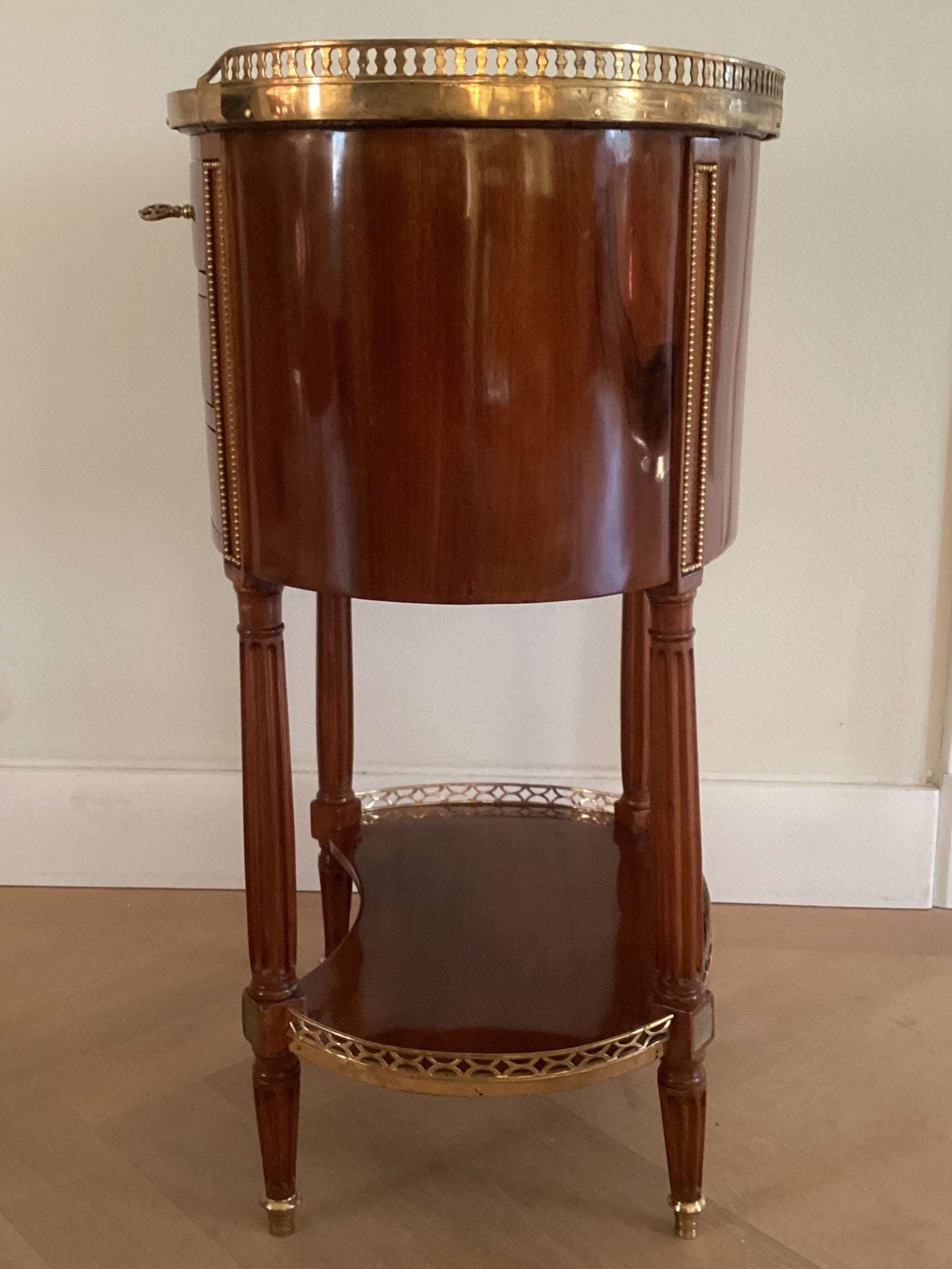 Salontafeltje Louis XVI